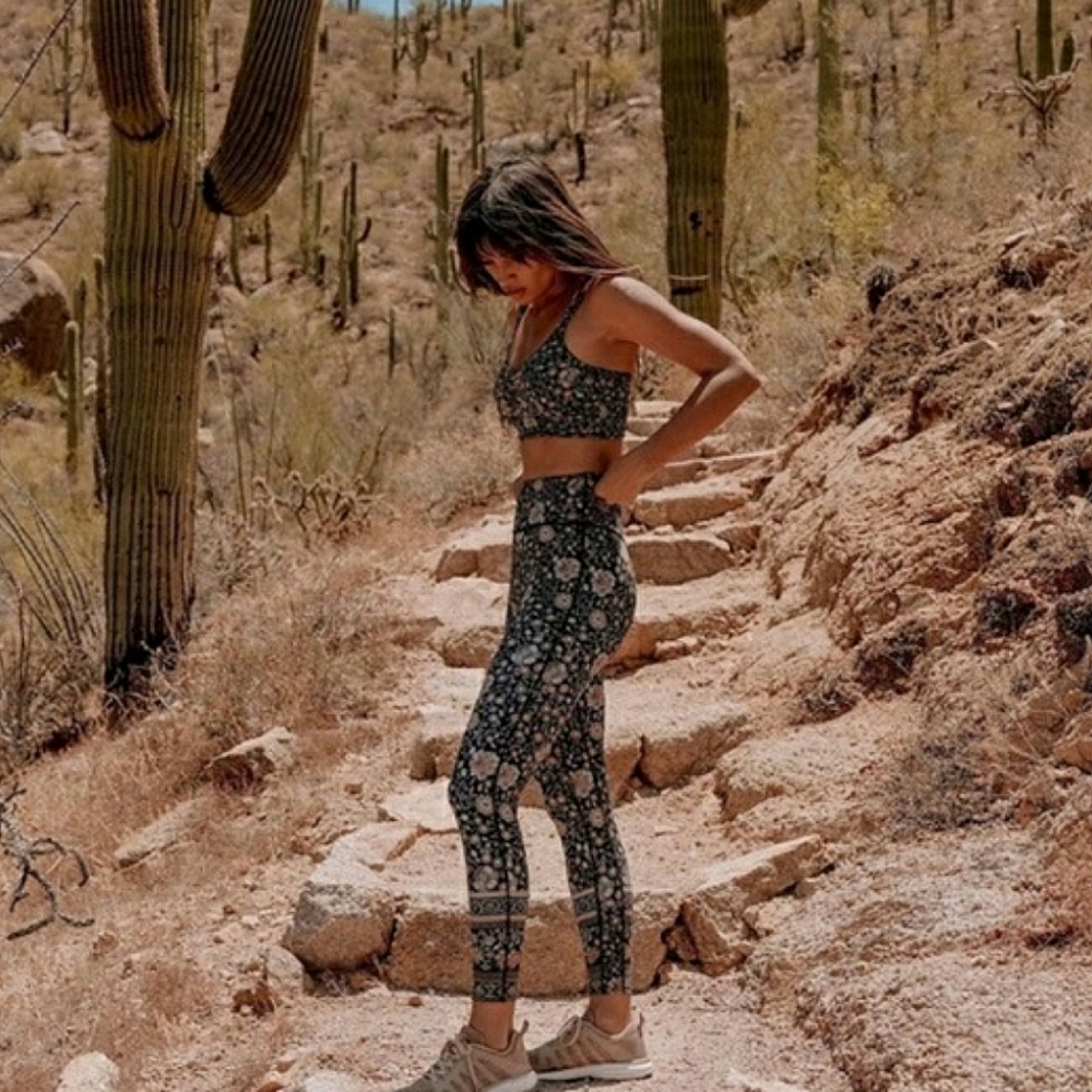 Spell Active Folktown Leggings - M
